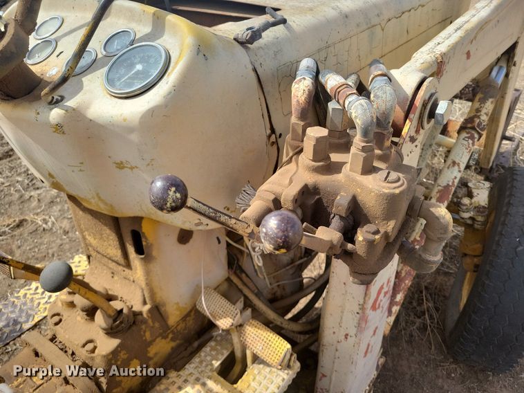 image for item KD9277 Massey Ferguson  tractor