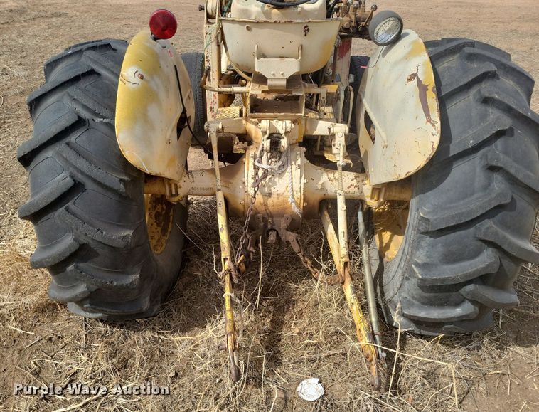 image for item KD9277 Massey Ferguson  tractor