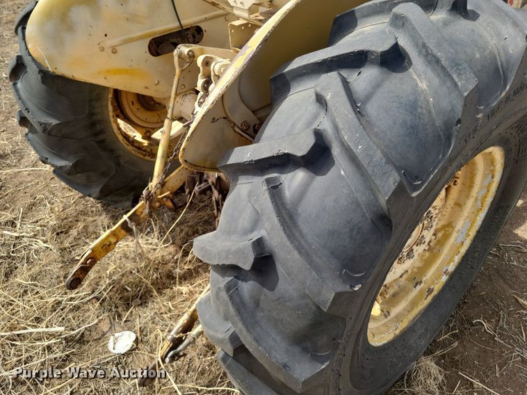 image for item KD9277 Massey Ferguson  tractor