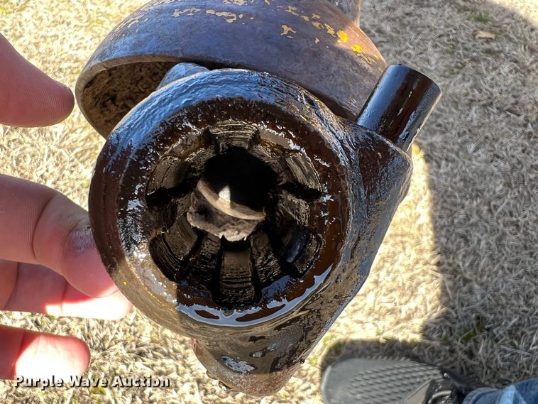 image for item KR9541 Vermeer 504F  round baler