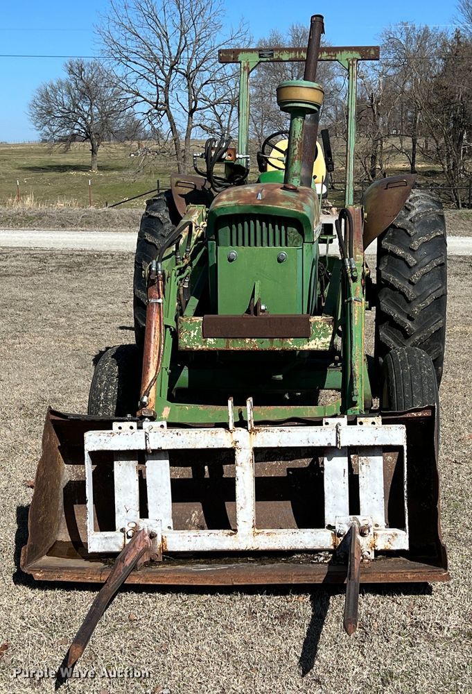 image for item KR9542 John Deere 4010  tractor