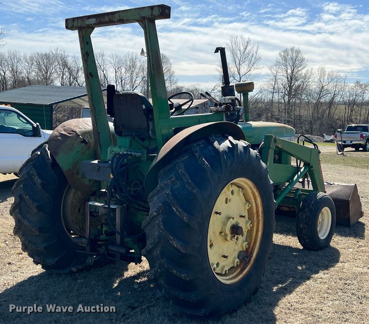 image for item KR9542 John Deere 4010  tractor
