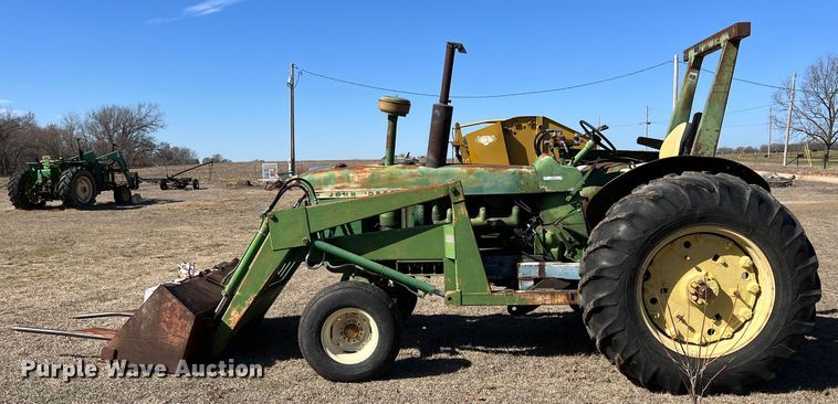 image for item KR9542 John Deere 4010  tractor