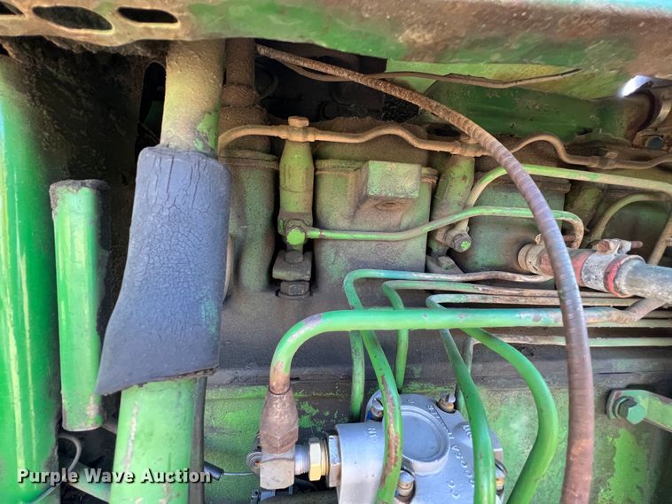 image for item KR9542 John Deere 4010  tractor