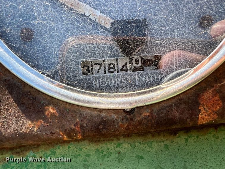 image for item KR9542 John Deere 4010  tractor