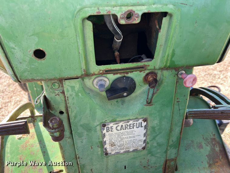 image for item KR9542 John Deere 4010  tractor