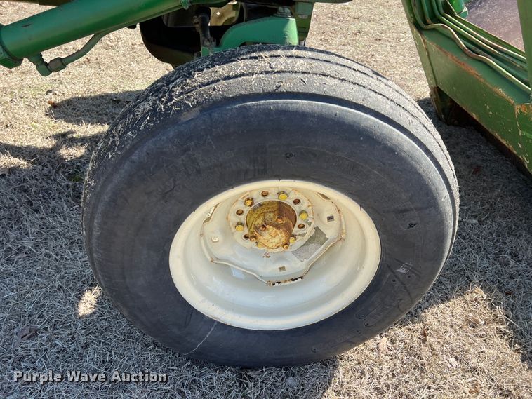 image for item KR9542 John Deere 4010  tractor