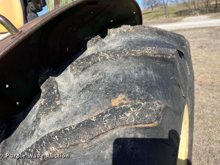 image for item KR9542 John Deere 4010  tractor