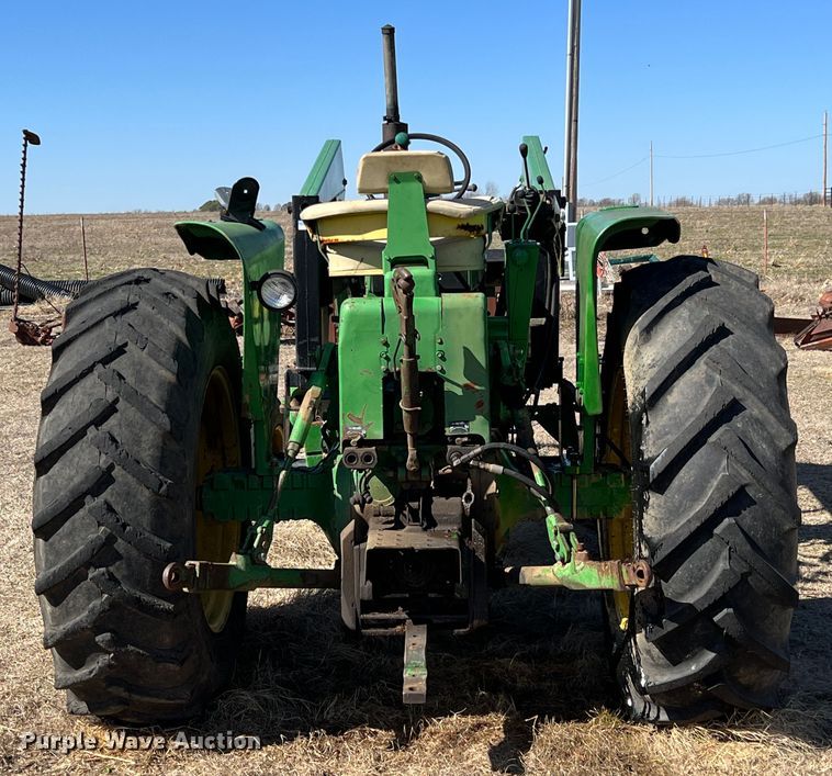 image for item KR9543 1970 John Deere 4020  tractor