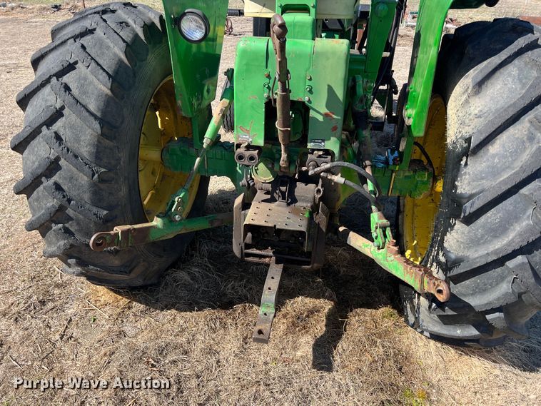 image for item KR9543 1970 John Deere 4020  tractor