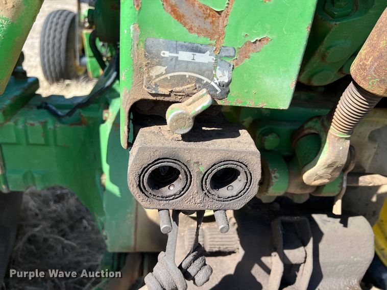 image for item KR9543 1970 John Deere 4020  tractor