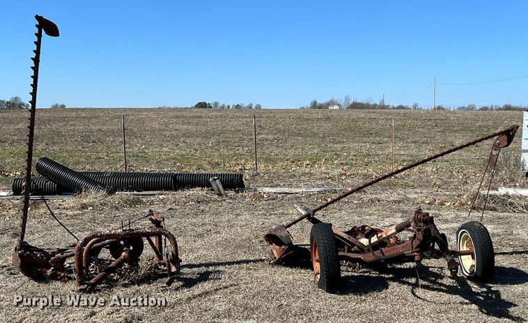 image for item KR9546 (2) sickle mowers