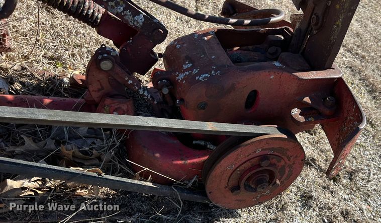 image for item KR9546 (2) sickle mowers