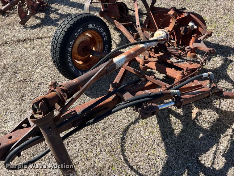 image for item KR9546 (2) sickle mowers