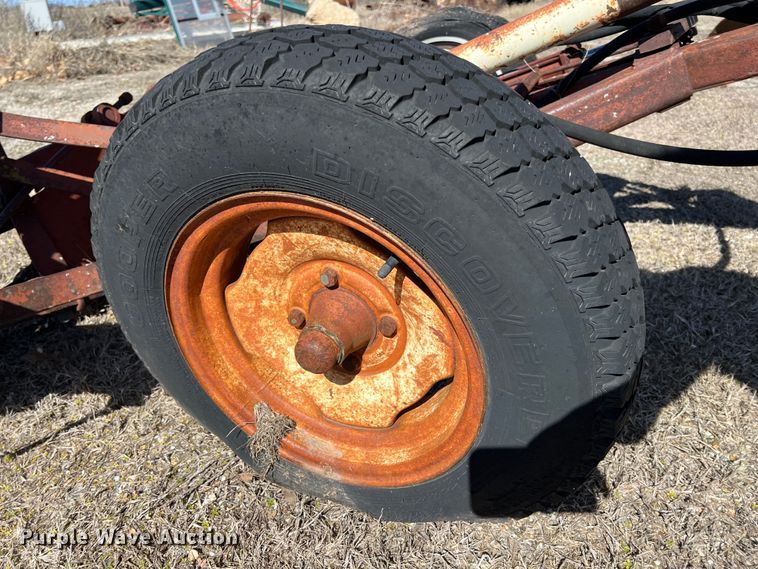 image for item KR9546 (2) sickle mowers