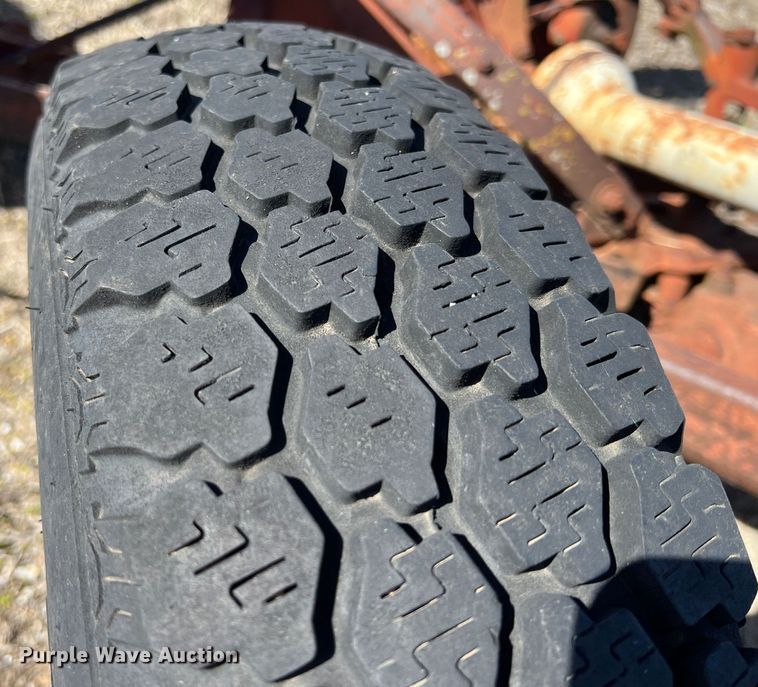 image for item KR9546 (2) sickle mowers