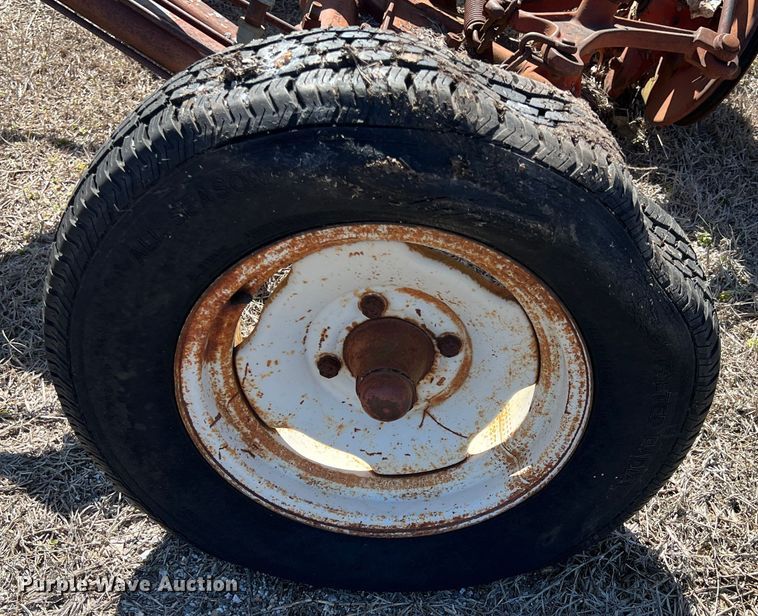 image for item KR9546 (2) sickle mowers