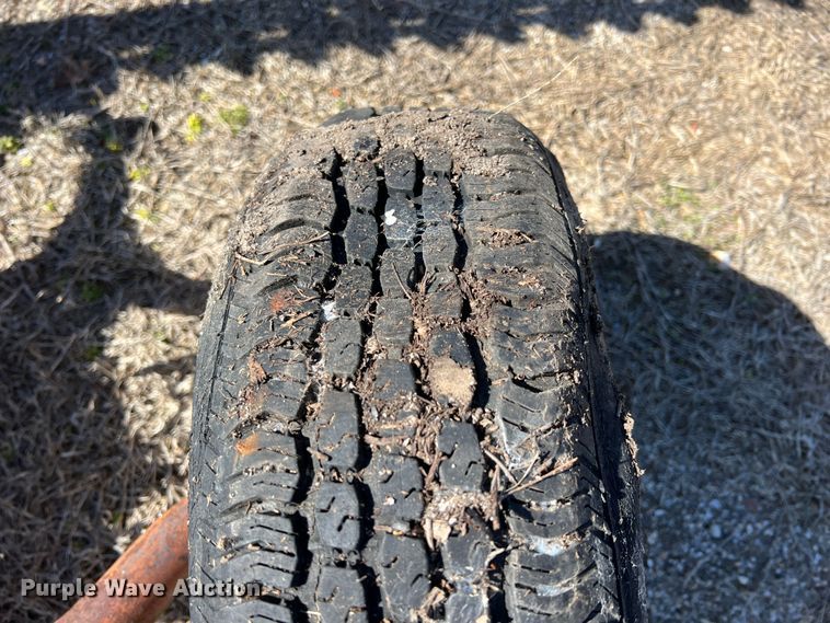 image for item KR9546 (2) sickle mowers