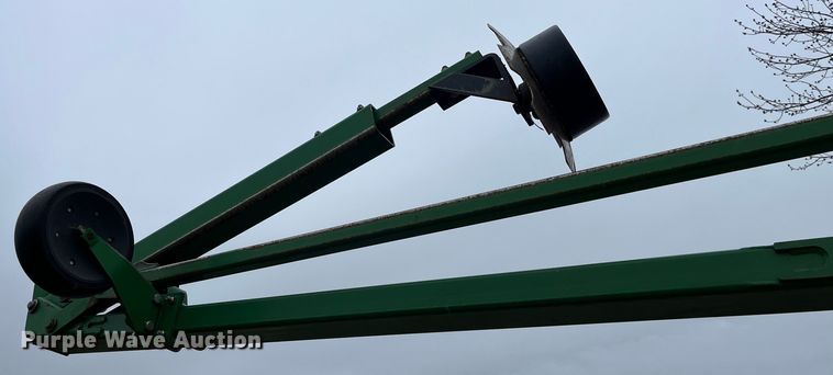 image for item LA9816 2009 John Deere 1790 planter