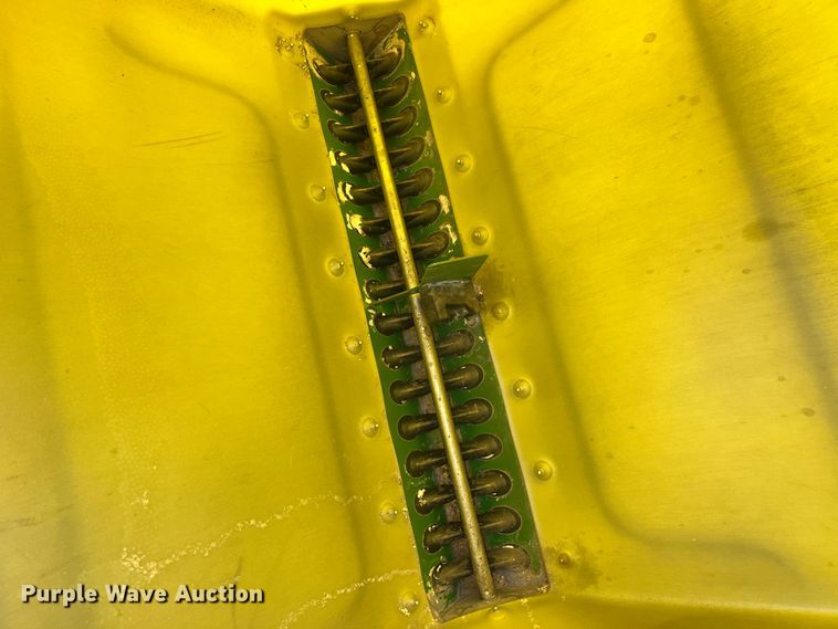 image for item LA9816 2009 John Deere 1790 planter