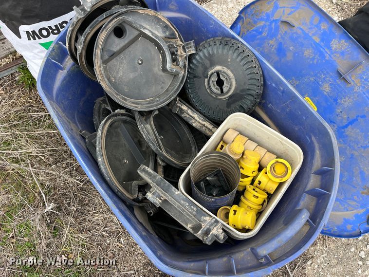 image for item LA9816 2009 John Deere 1790 planter