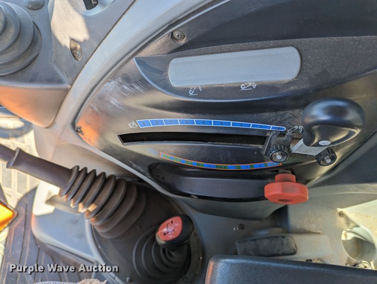 image for item LF9644 McCormick G145 Max  MFWD tractor