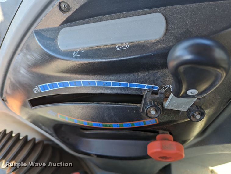 image for item LF9644 McCormick G145 Max  MFWD tractor