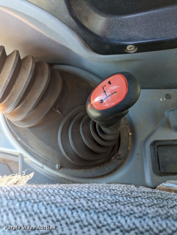 image for item LF9644 McCormick G145 Max  MFWD tractor