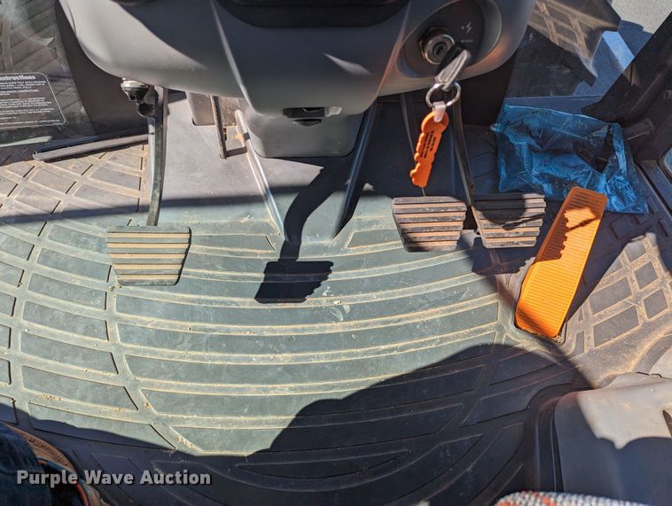 image for item LF9644 McCormick G145 Max  MFWD tractor