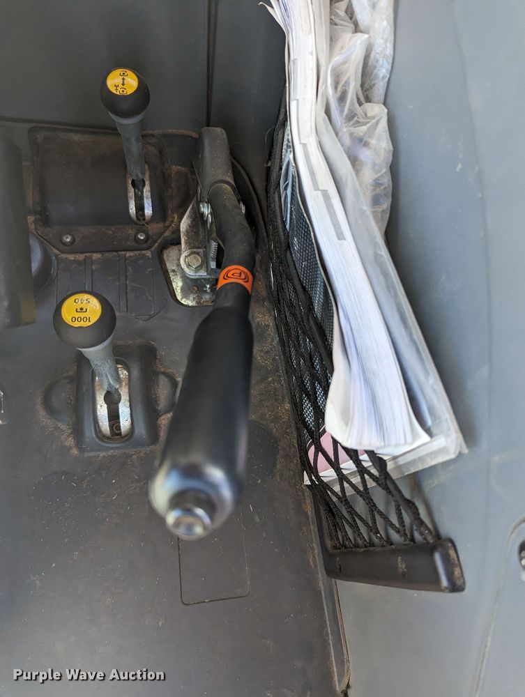 image for item LF9644 McCormick G145 Max  MFWD tractor