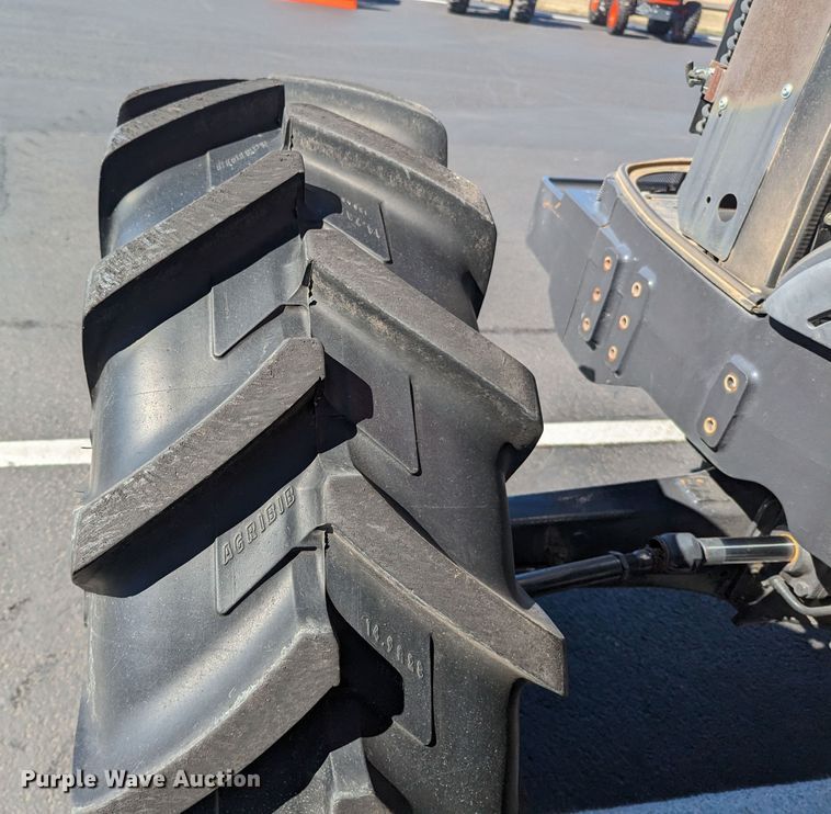 image for item LF9644 McCormick G145 Max  MFWD tractor