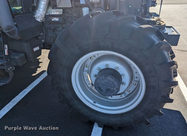 image for item LF9644 McCormick G145 Max  MFWD tractor