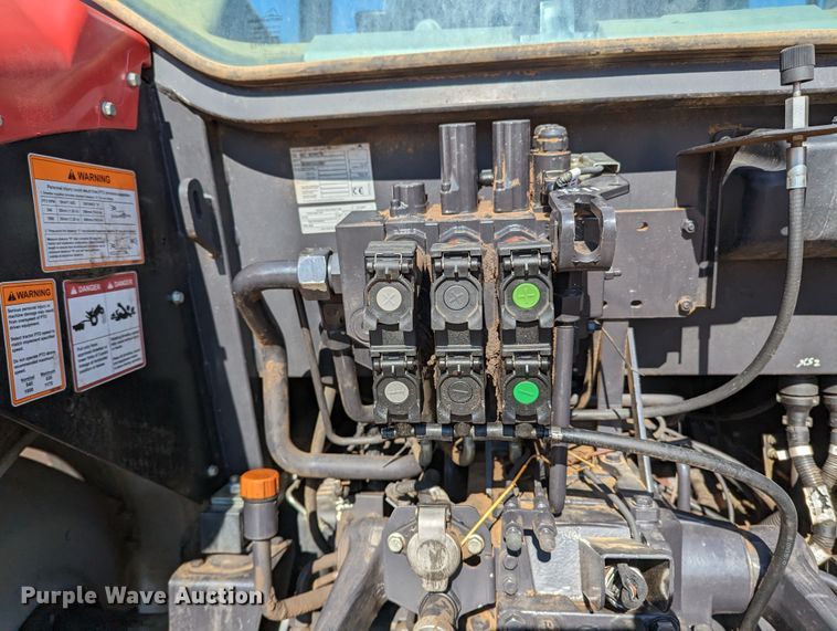 image for item LF9694 2019 McCormick X6.430  MFWD tractor