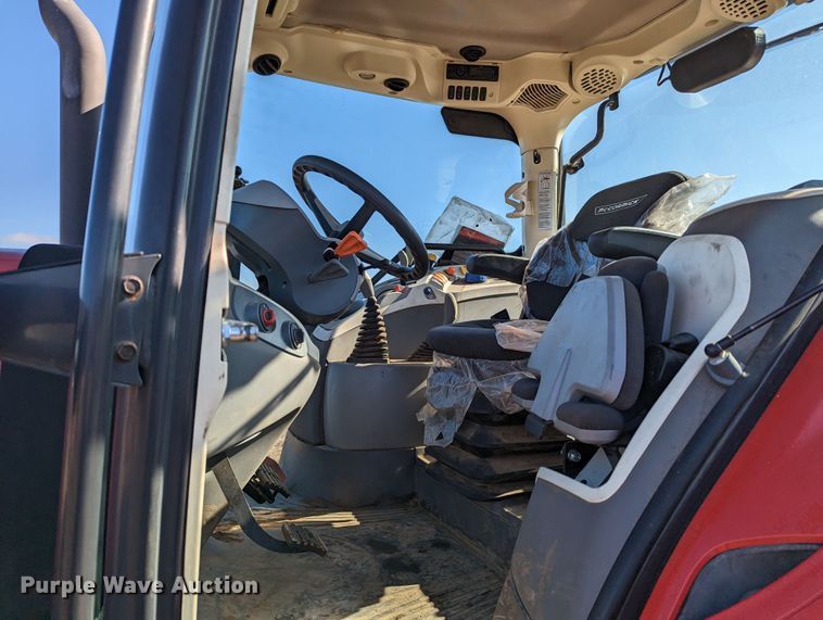 image for item LF9694 2019 McCormick X6.430  MFWD tractor