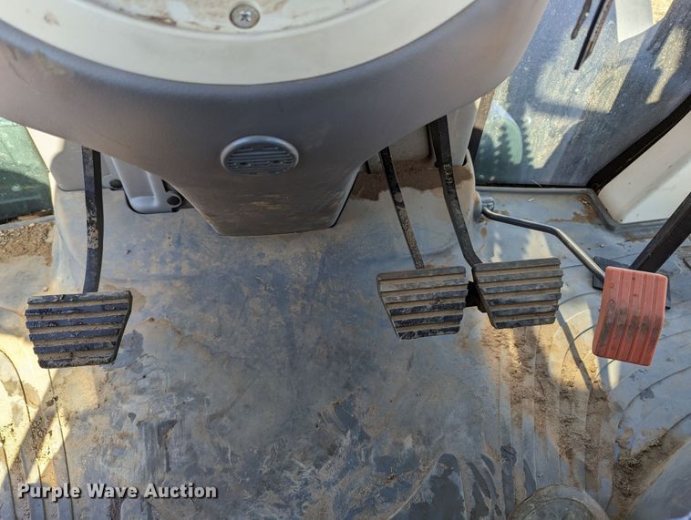 image for item LF9694 2019 McCormick X6.430  MFWD tractor