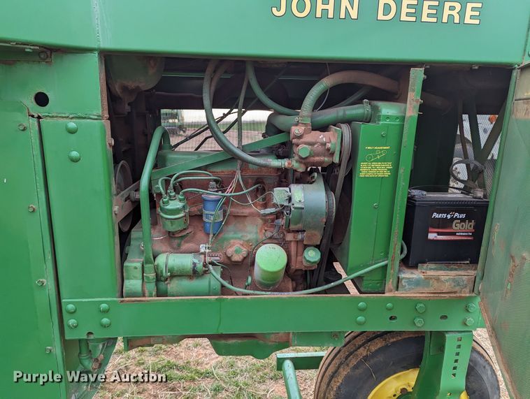 image for item LF9715 John Deere 600A  sprayer