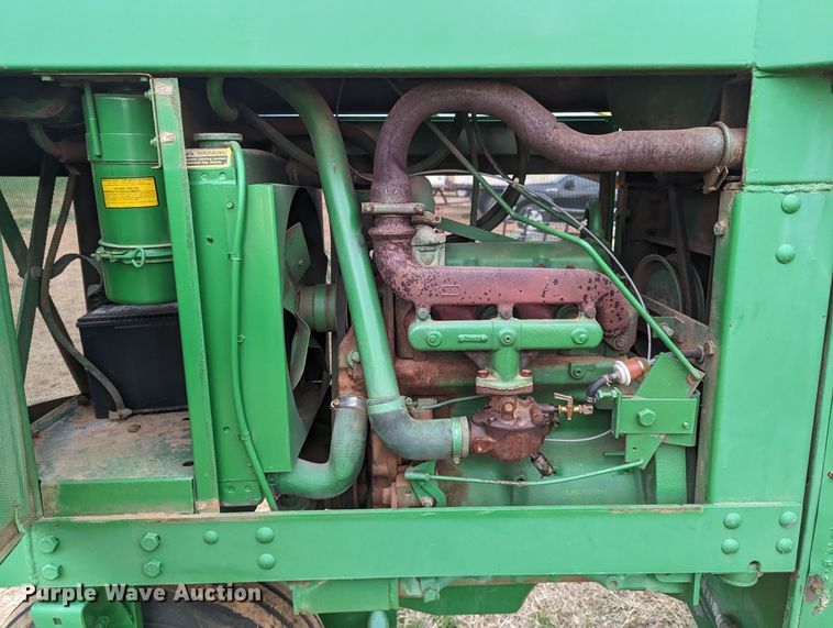 image for item LF9715 John Deere 600A  sprayer