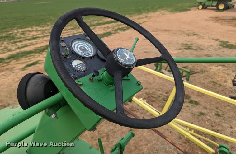 image for item LF9715 John Deere 600A  sprayer