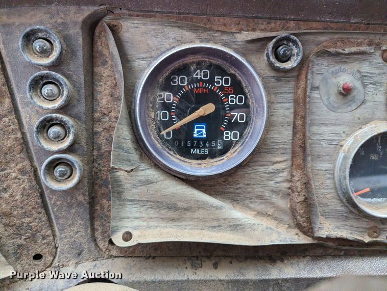 image for item LF9716 1989 White GMC WCS  grain truck