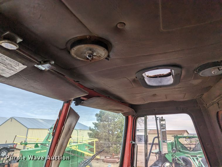 image for item LF9716 1989 White GMC WCS  grain truck