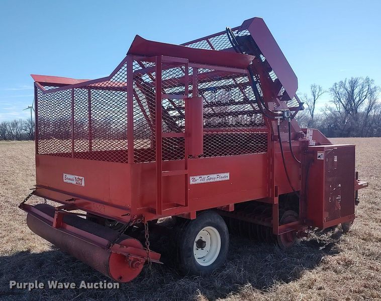 image for item LG9587 Bermuda King 8/96/N C-TILL  no-till planter