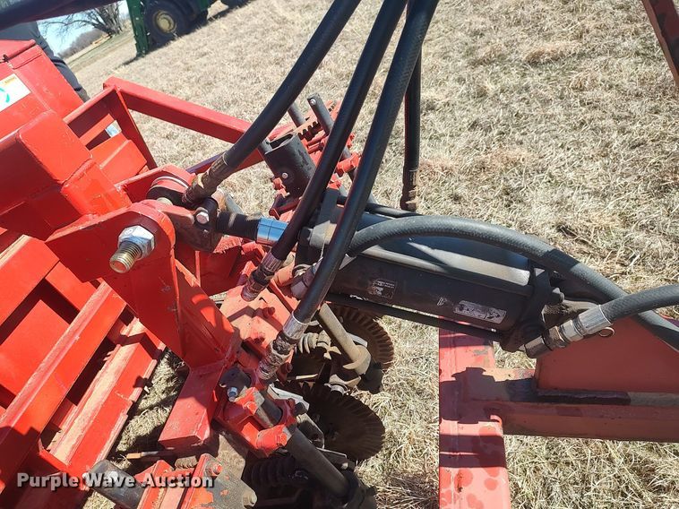 image for item LG9587 Bermuda King 8/96/N C-TILL  no-till planter