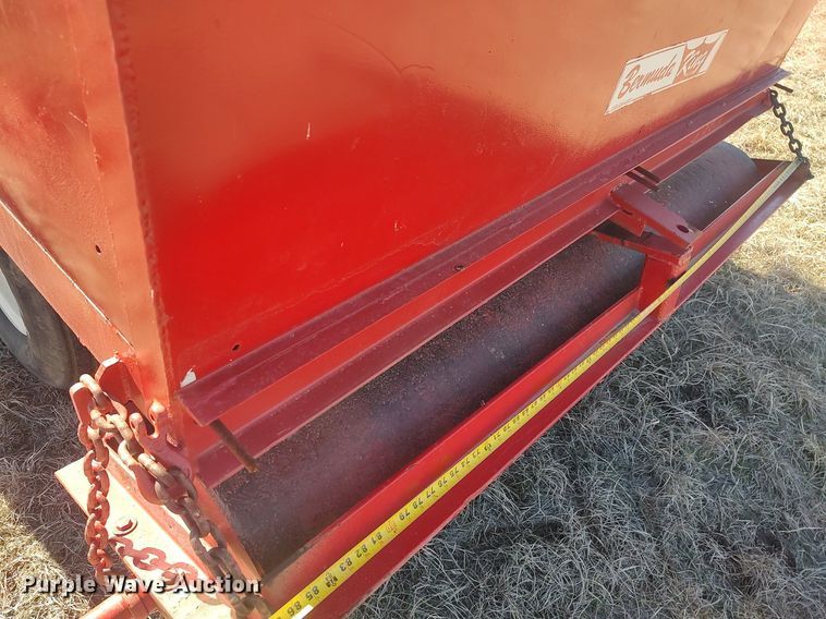 image for item LG9587 Bermuda King 8/96/N C-TILL  no-till planter