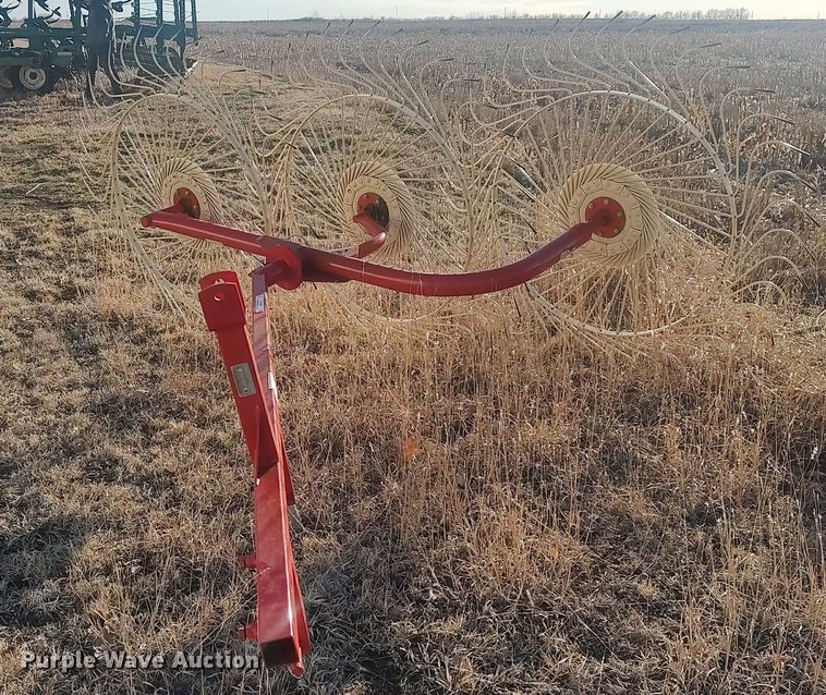 image for item LG9598 2015 Enrossi RP3 C  hay rake