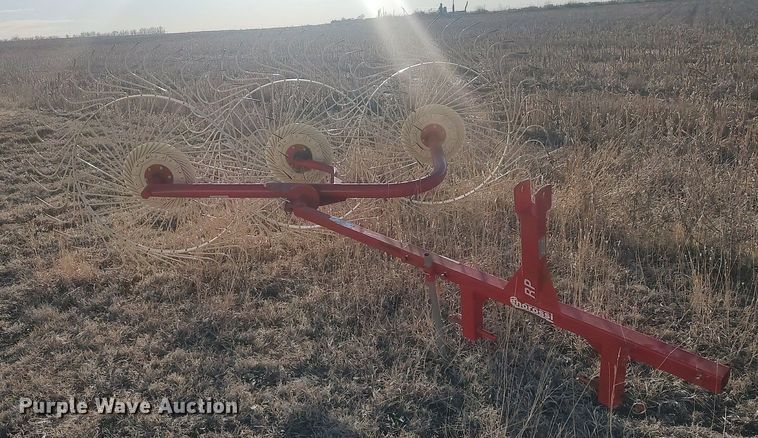 image for item LG9598 2015 Enrossi RP3 C  hay rake