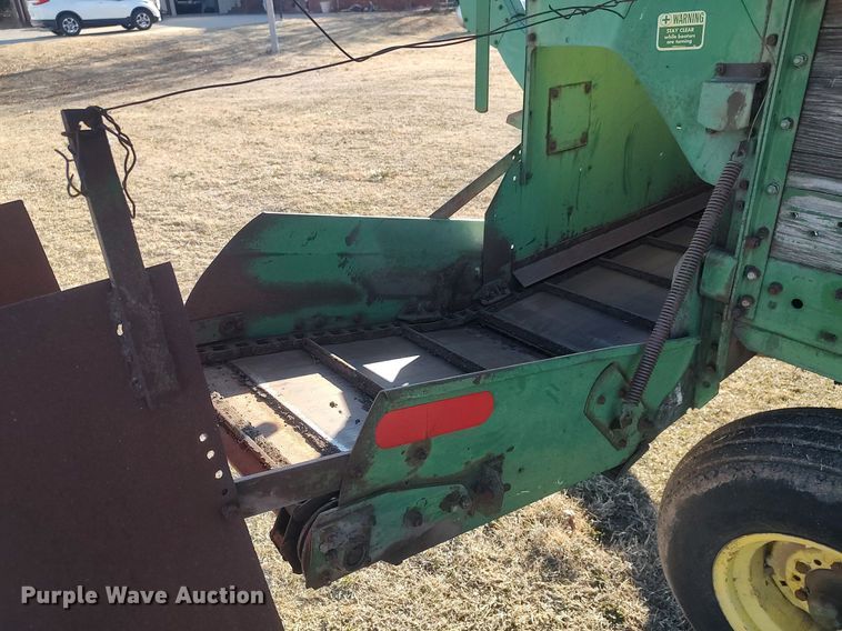 image for item LG9599 John Deere E0125  silage wagon