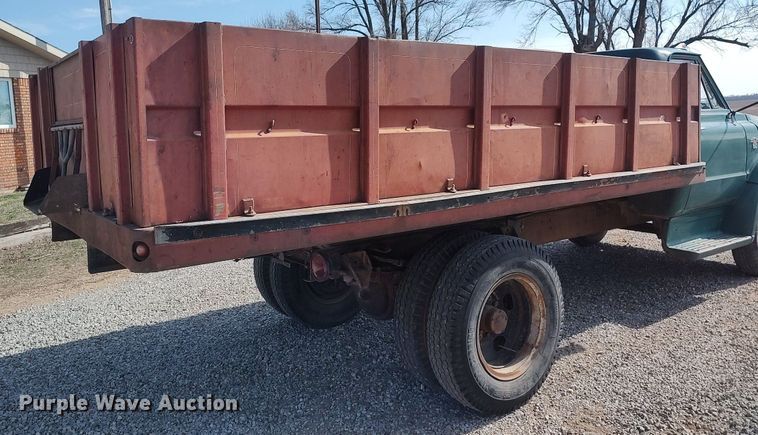 image for item LG9624 1968 Chevrolet  grain truck