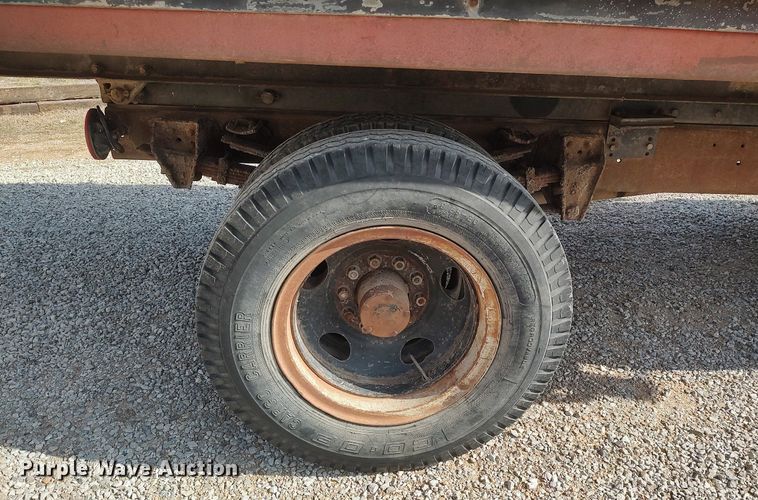 image for item LG9624 1968 Chevrolet  grain truck