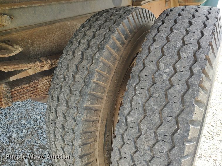 image for item LG9624 1968 Chevrolet  grain truck
