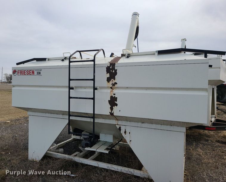 image for item LH9832 Friesen 330  seed tender